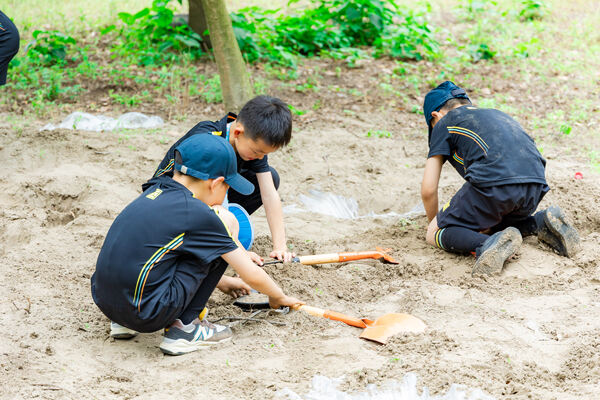 Adventure day -Grade 1&2,Hiba Academy Nantong